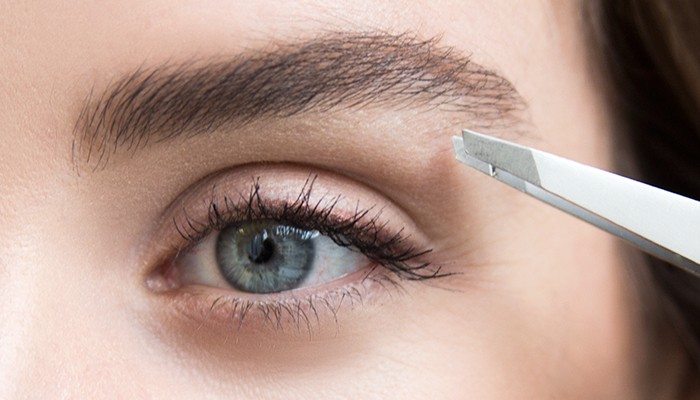 8 Easy Ways to Maintain Your Brows Between Appointments ...