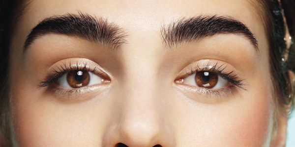 How to Shape Your Eyebrows Properly at Home by Yourself